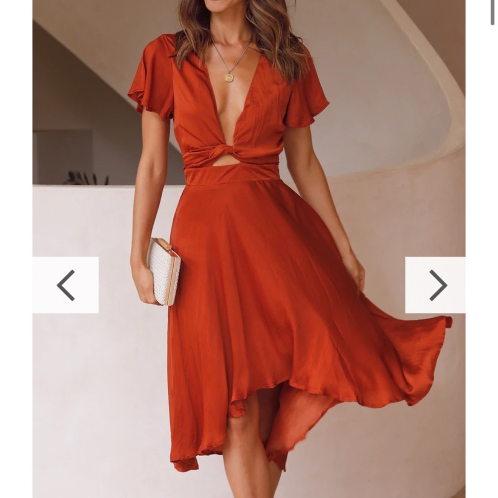 Billy J Sunny Daze midi dress in Rust. Size xs (Australian 6)